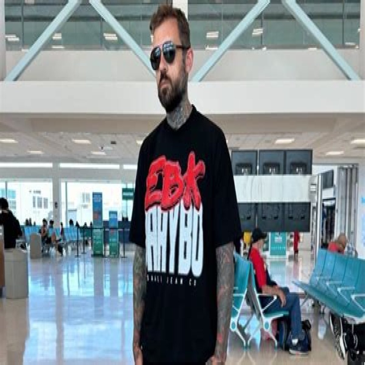 HTML